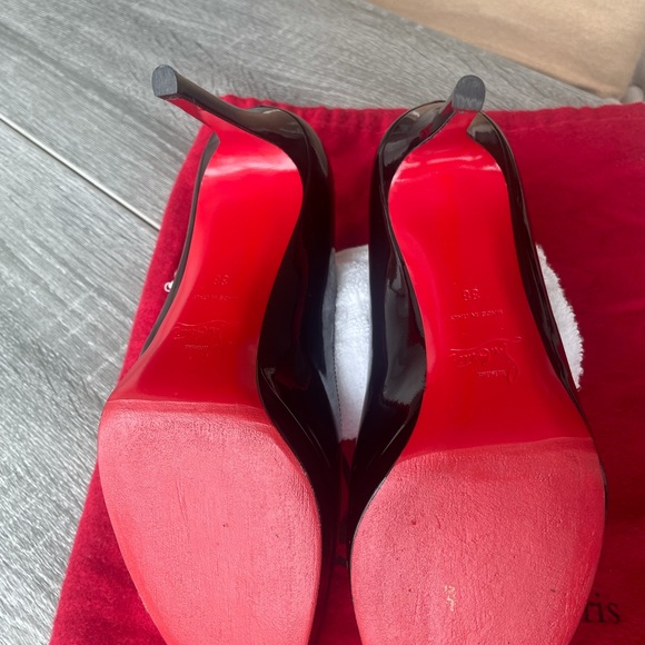 Christian Louboutin New Simple Pump 100mm with 1/2 platform, size 38 or 7.5. - Picture 7 of 7